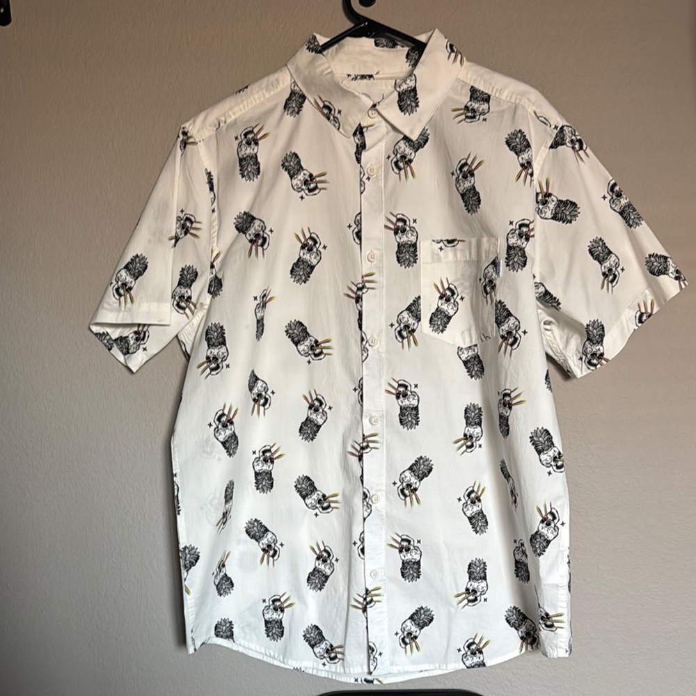 Hurley White and Black Casual Button Down Shirt